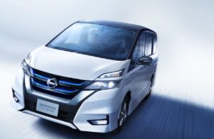 セレナe Powerのグレード ハイウェイスター との違いを比較 おすすめは 車情報ラウンジ Car Lounge